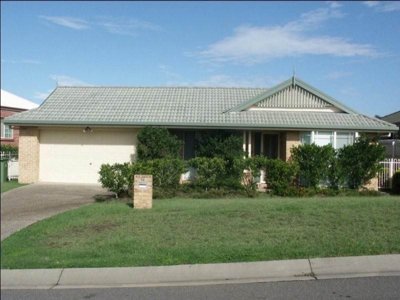 20 Hillenvale Avenue, Arana Hills QLD 4054