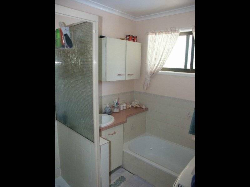 20 Sinatra Crescent, Mcdowall QLD 4053