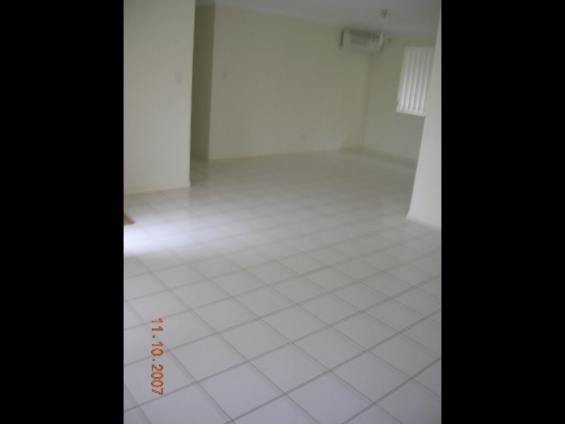 1 Vauton Court, Arana Hills QLD 4054