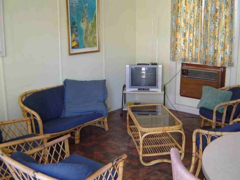 UNIT 3 EXMOUTH VILLAS, Exmouth WA 6707