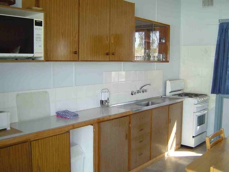 UNIT 18B EXMOUTH VILLAS, Exmouth WA 6707