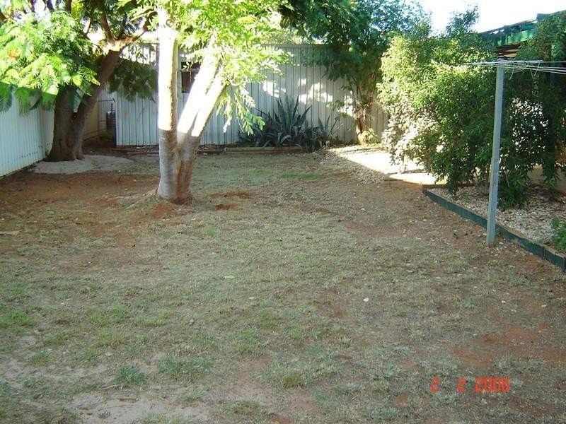 4 Fitzhardinge Street, Exmouth WA 6707