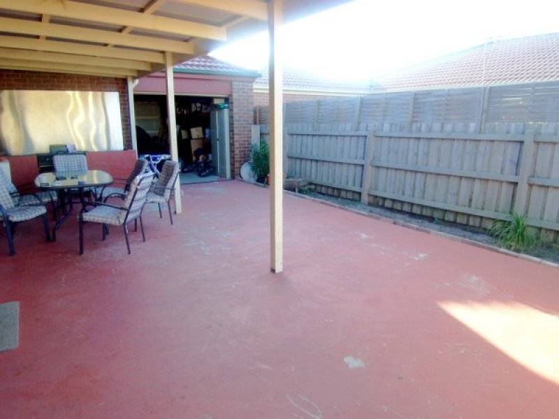 7 Melanie Blair Place, Skye VIC 3977