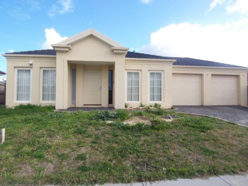 7 Clancy Crescent, Carrum Downs VIC 3201