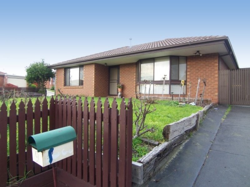 9 Lena Place, Carrum Downs VIC 3201