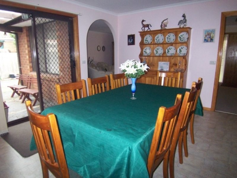 9 Lena Place, Carrum Downs VIC 3201