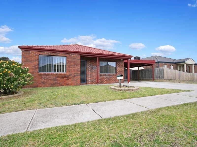 14 James McFarlane Wynd, Skye VIC 3977