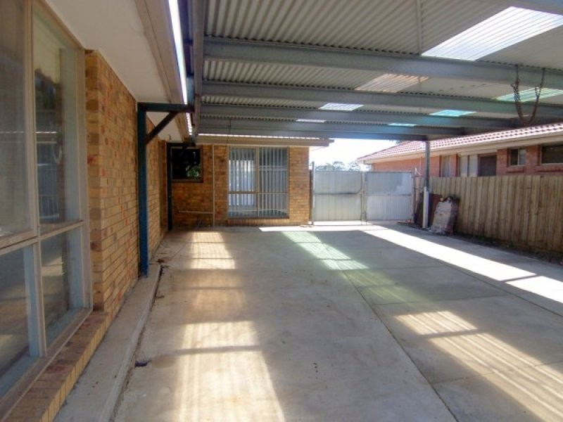 4 Ashlene Grove, Carrum Downs VIC 3201