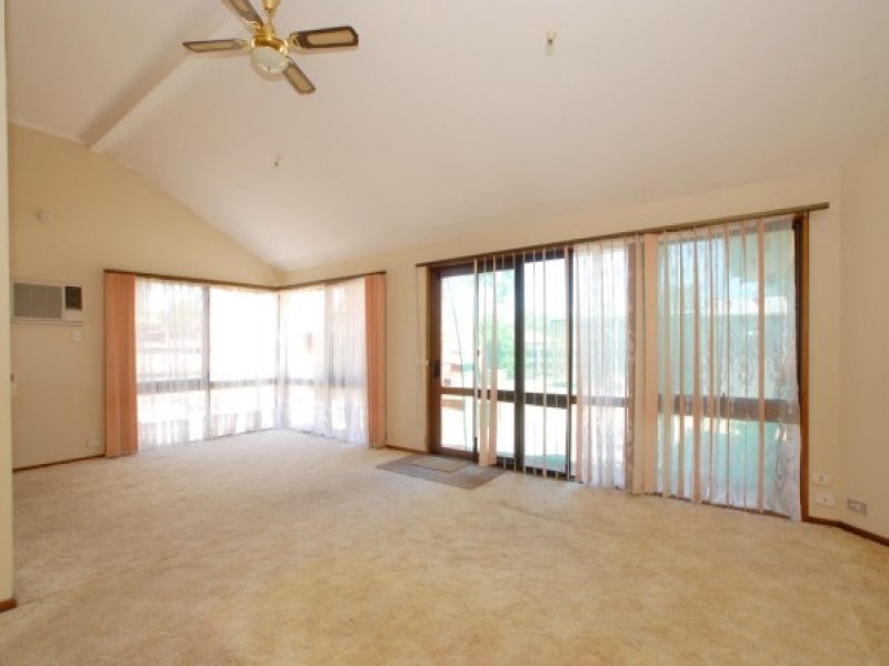 1 The Glen, Carrum Downs VIC 3201