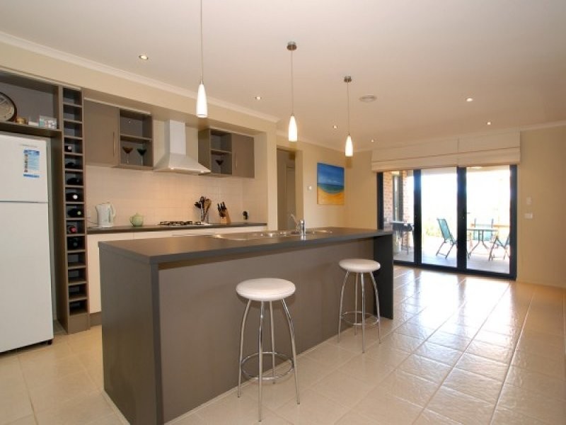 3 Manchester Drive, Skye VIC 3977