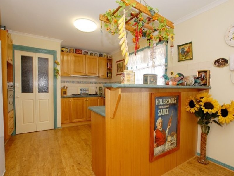 1 Windsor Grange, Skye VIC 3977