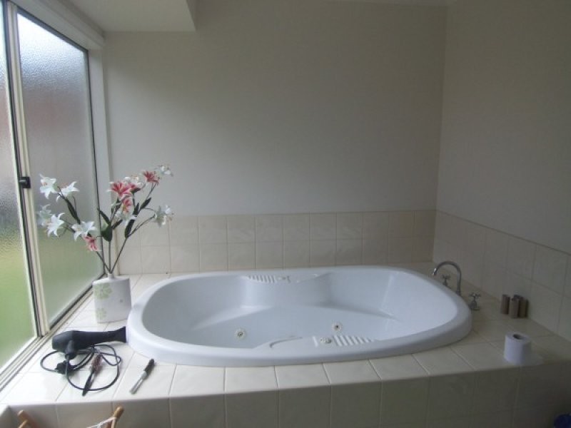 36 Veronica Drive, Skye VIC 3977