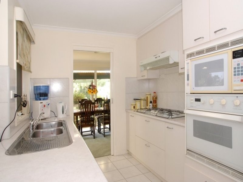 4 Claire Court, Langwarrin VIC 3910