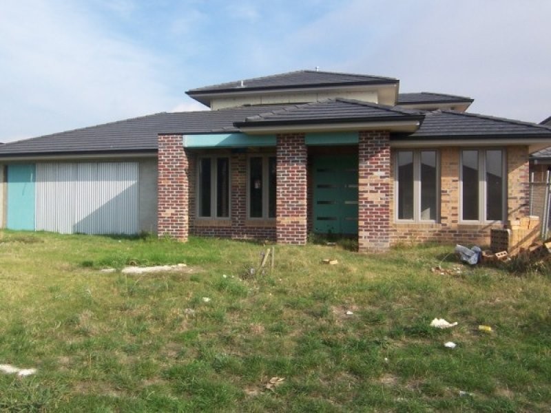 2 Melba Court, Skye VIC 3977