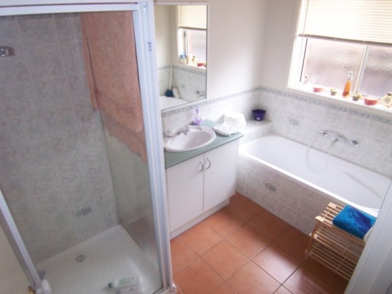 16 Manchester Drive, Skye VIC 3977