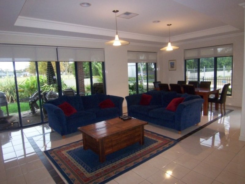 15 O’Keefe Terrace, Sandhurst VIC 3977