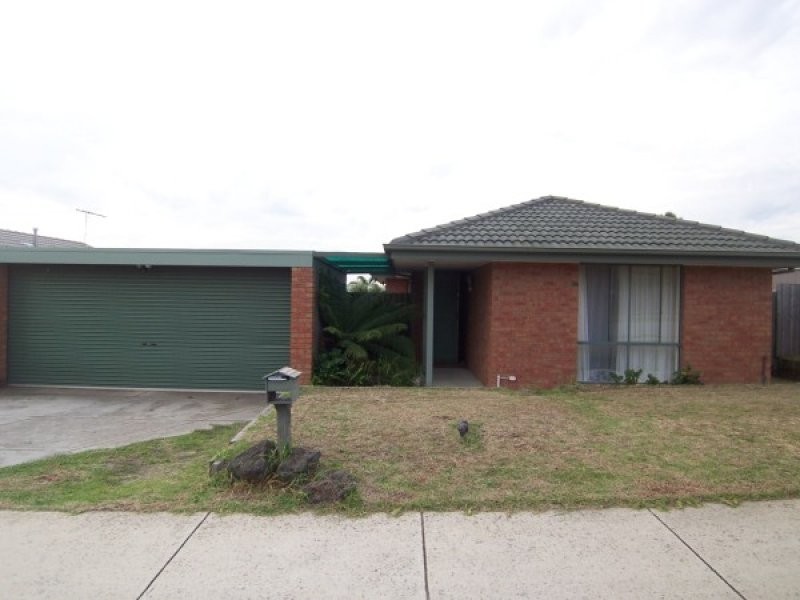 9 Chapman Street, Carrum Downs VIC 3201