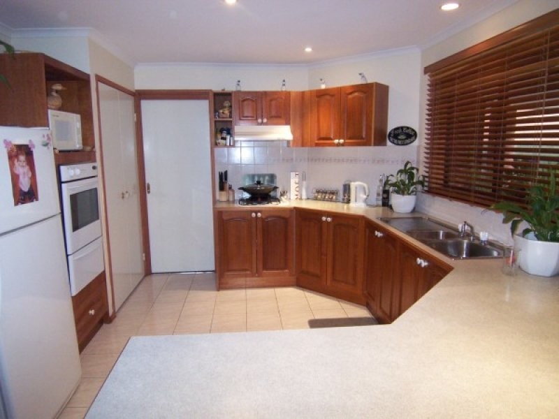 19 Fairhaven Road, Carrum Downs VIC 3201