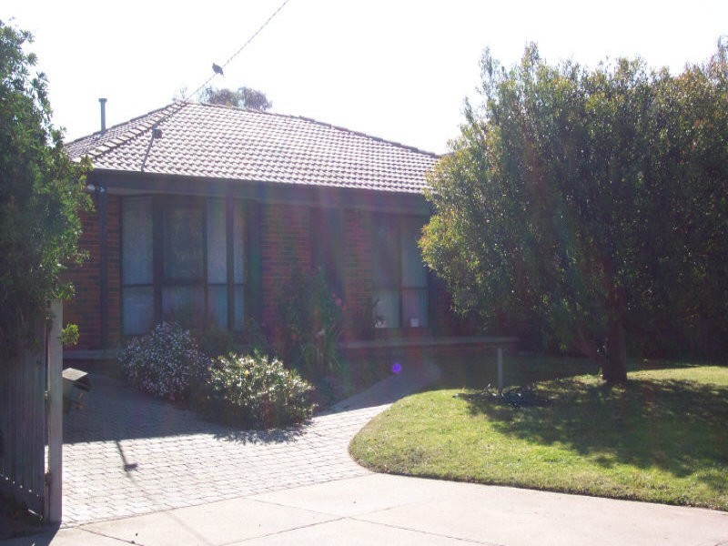 7 Tania Court, Carrum Downs VIC 3201