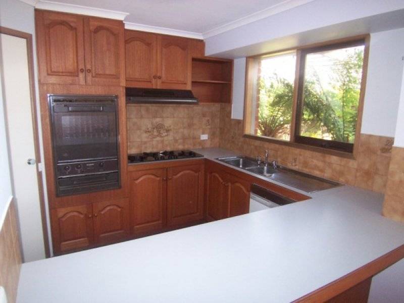 14 Pinewood Drive, Carrum Downs VIC 3201