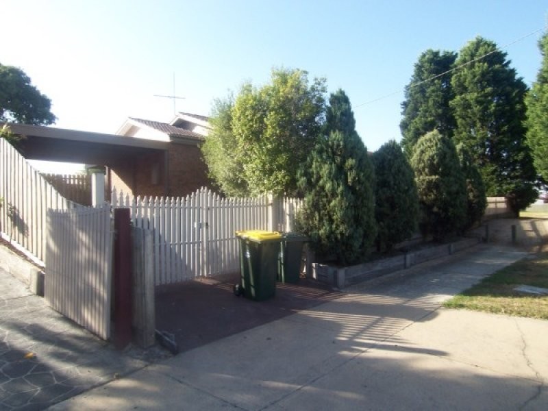 16 Marcella Court, Carrum Downs VIC 3201