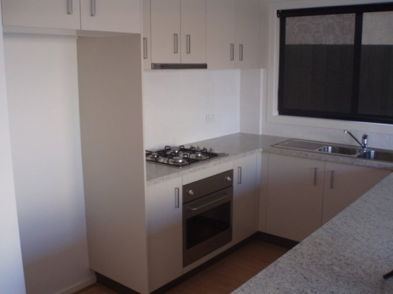 8a Protea Street, Carrum Downs VIC 3201