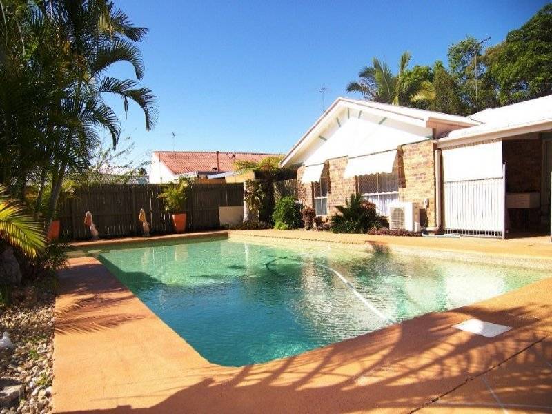 7 Tathra Court, Redland Bay QLD 4165