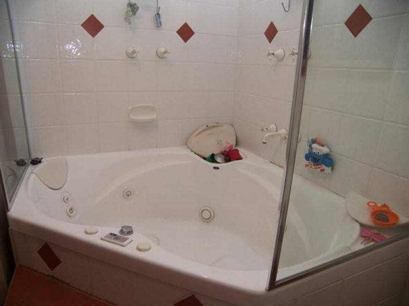 42 Rusbrook St, Redland Bay QLD 4165