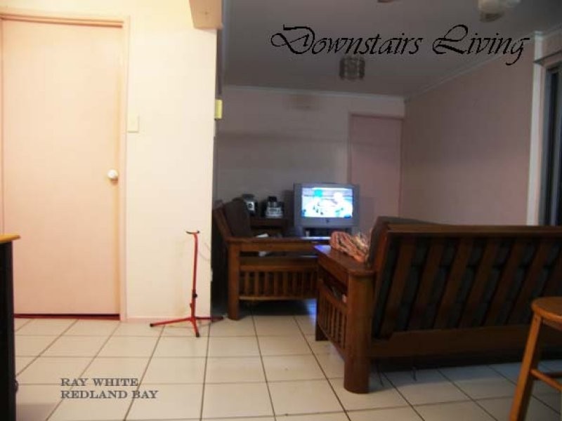 42 Rusbrook St, Redland Bay QLD 4165