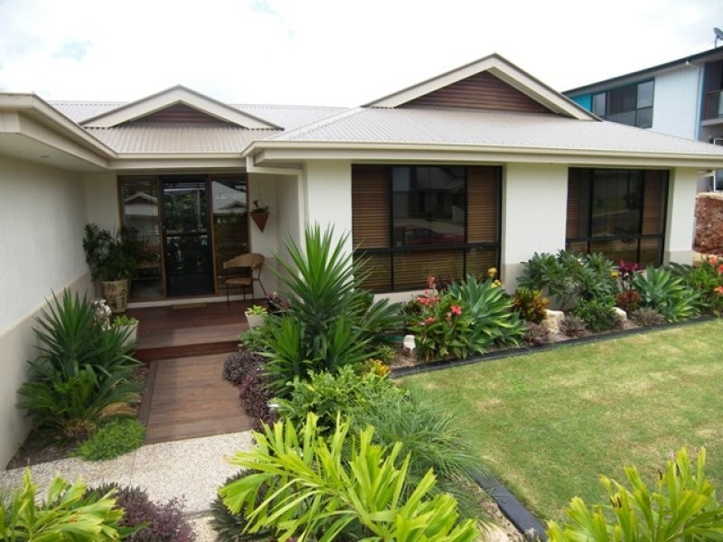 58 Habitat Drive, Redland Bay QLD 4165