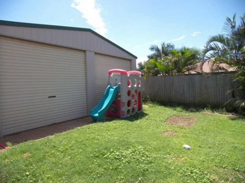11 Sunningdale Drive, Redland Bay QLD 4165