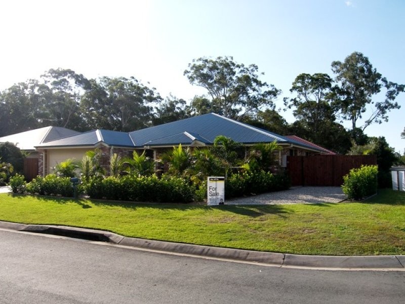 13 Tathra Court, Redland Bay QLD 4165
