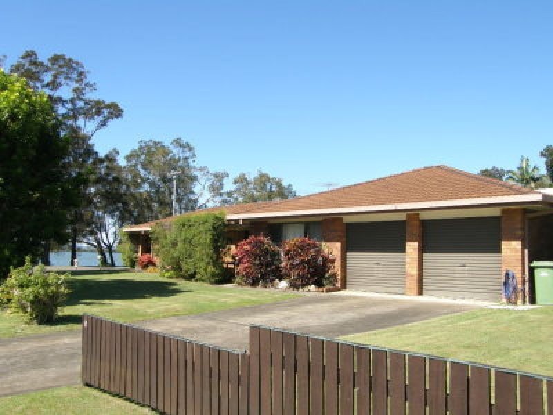 101 Torquay Road, Redland Bay QLD 4165