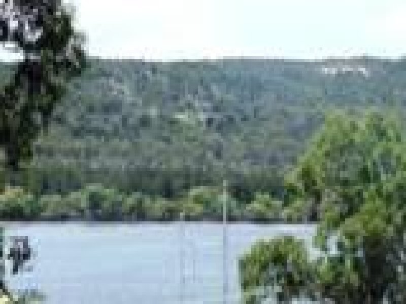 3 Island View, Russell Island QLD 4184