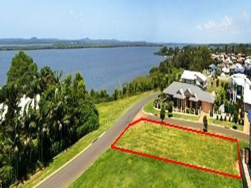 14 Haslingden Drive, Redland Bay QLD 4165