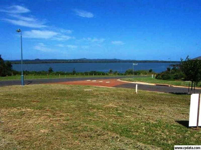 14 Haslingden Drive, Redland Bay QLD 4165