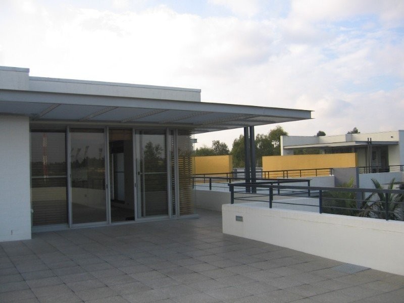 17 Blaxland Ave, Newington NSW 2127