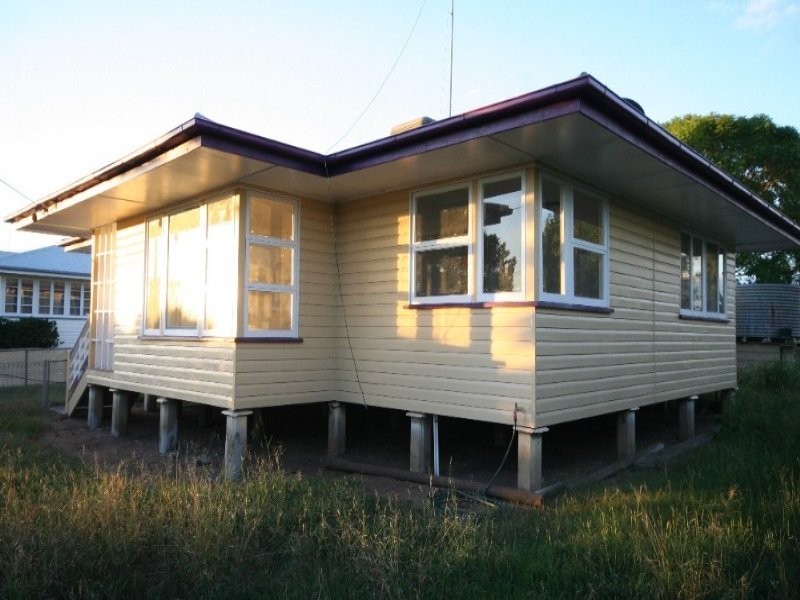 138 Bell Street, Biloela QLD 4715