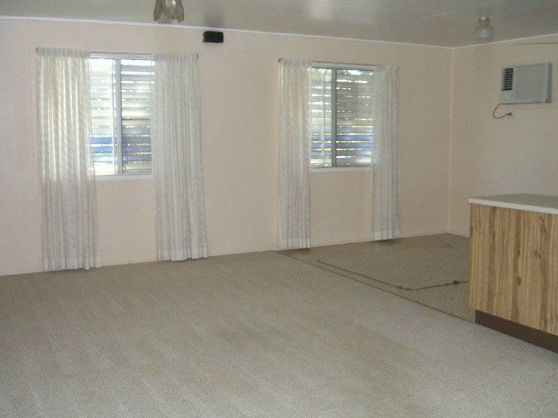 19 Wenck Street, Moura QLD 4718