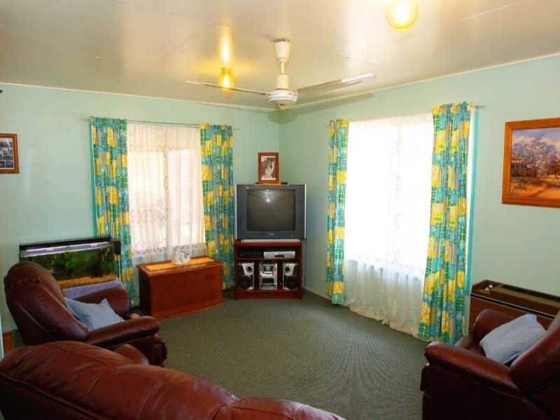 5 Whitlock Place, Biloela QLD 4715