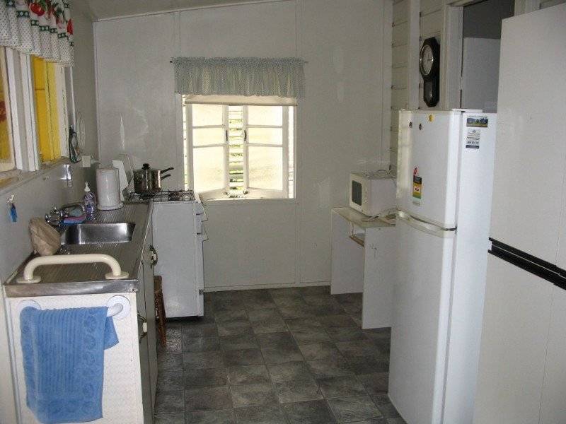 76 Charlotte St, Aitkenvale QLD 4814