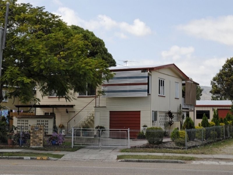 134 Charles Street, Cranbrook QLD 4814