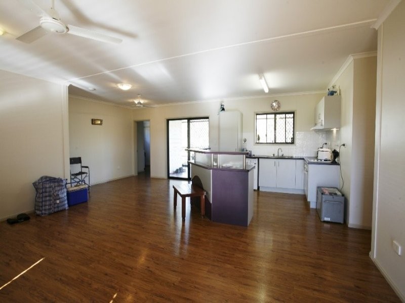 30 Salamander Street, Bluewater QLD 4818