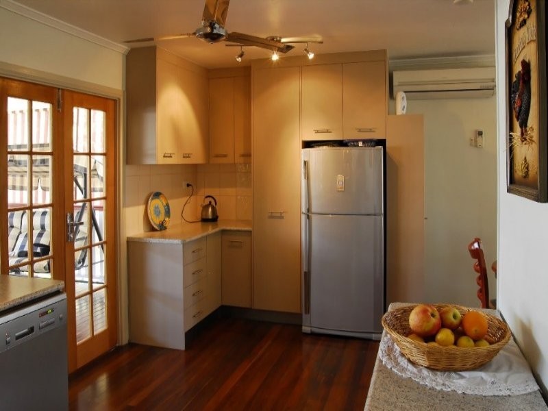 134 Charles Street, Cranbrook QLD 4814