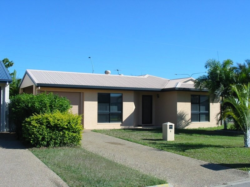4 Lappin Place, Kirwan QLD 4817