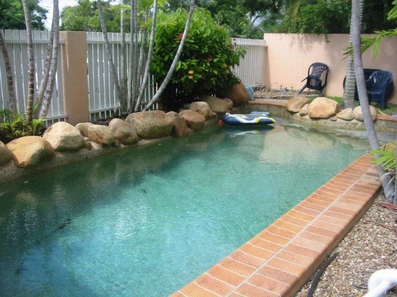 2/17 Lindsay St, Rosslea QLD 4812