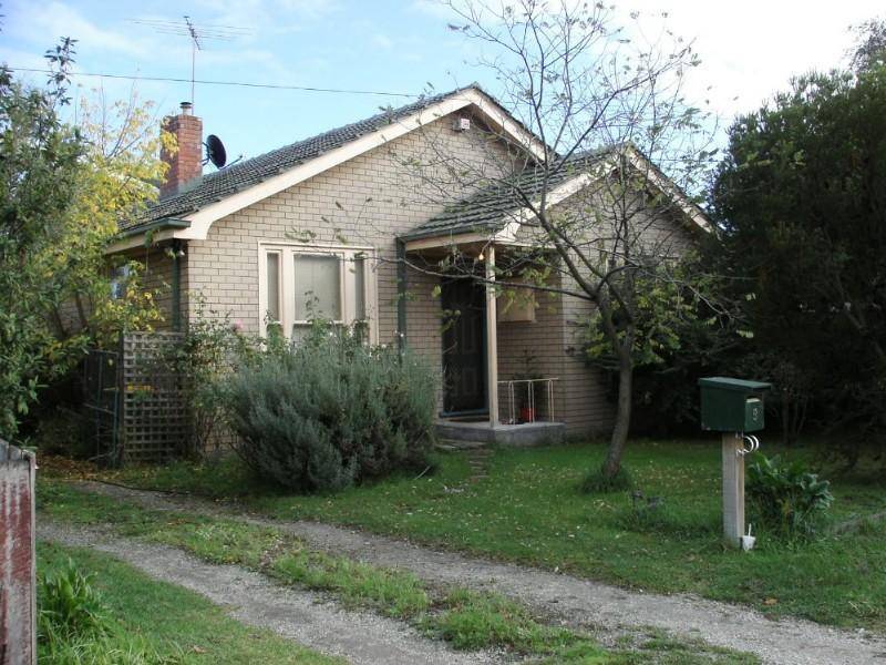 5A Thomas Street, Pakenham VIC 3810