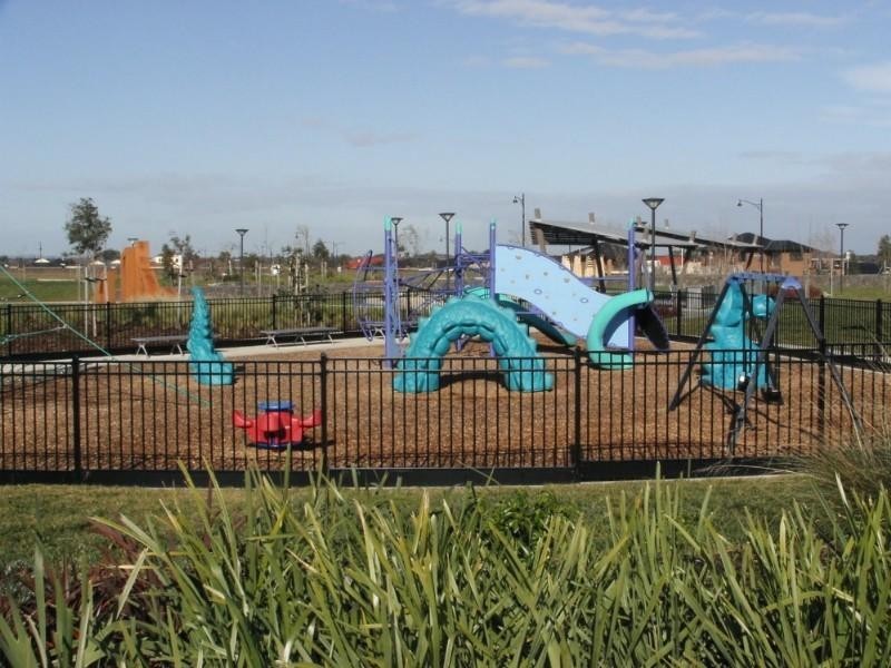 13 Arbour Rise, Pakenham VIC 3810