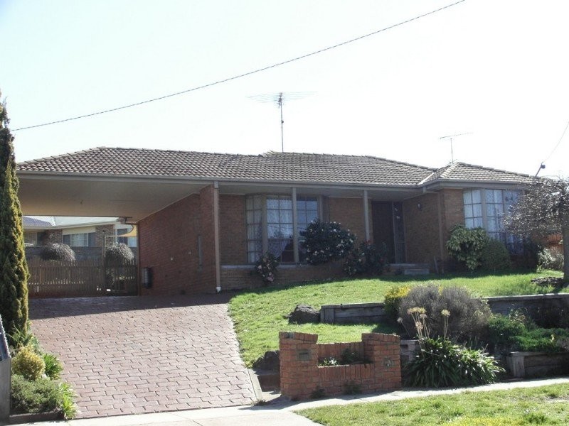79 Eagle Drive, Pakenham VIC 3810