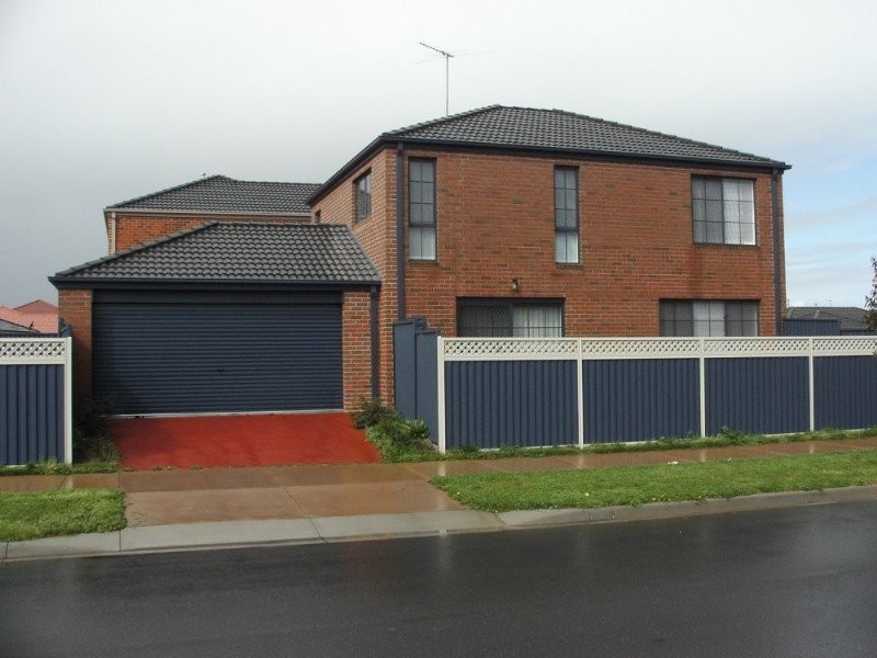 1 Cider Link, Pakenham VIC 3810